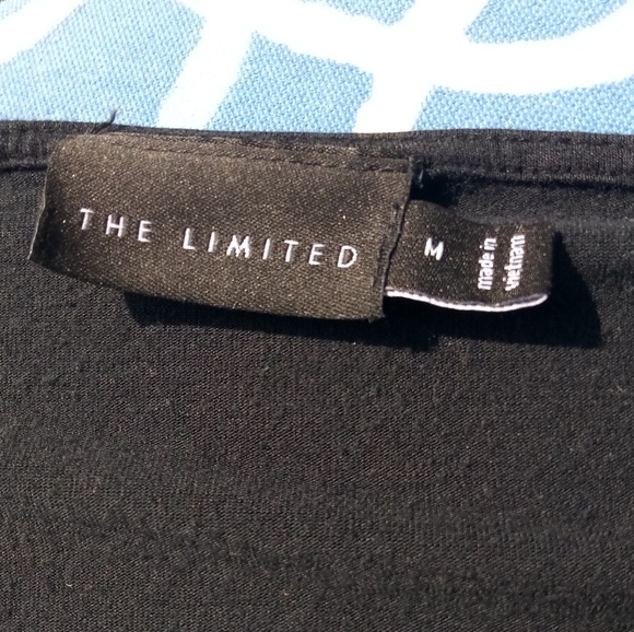 👕FREE! Black long sleeve bundle 👕 - Picture 3 of 6